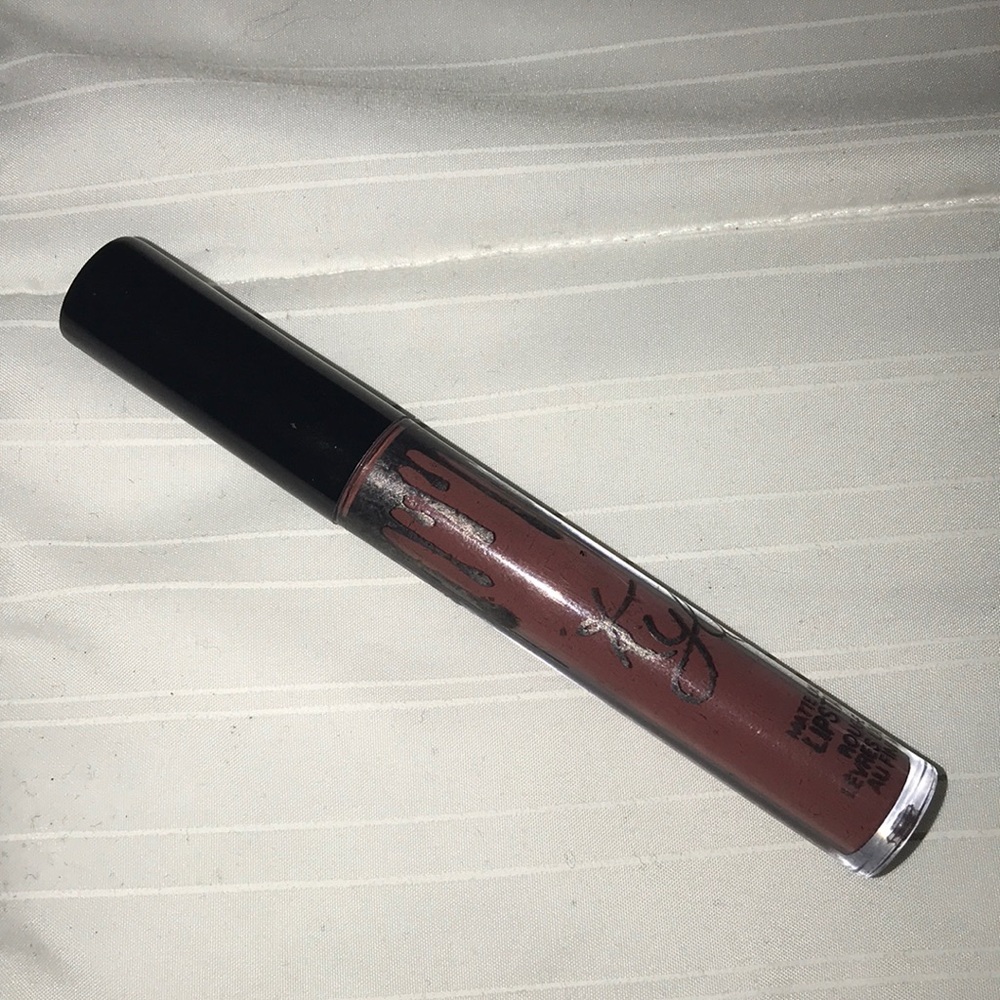 Kylie Cosmetics lip stick